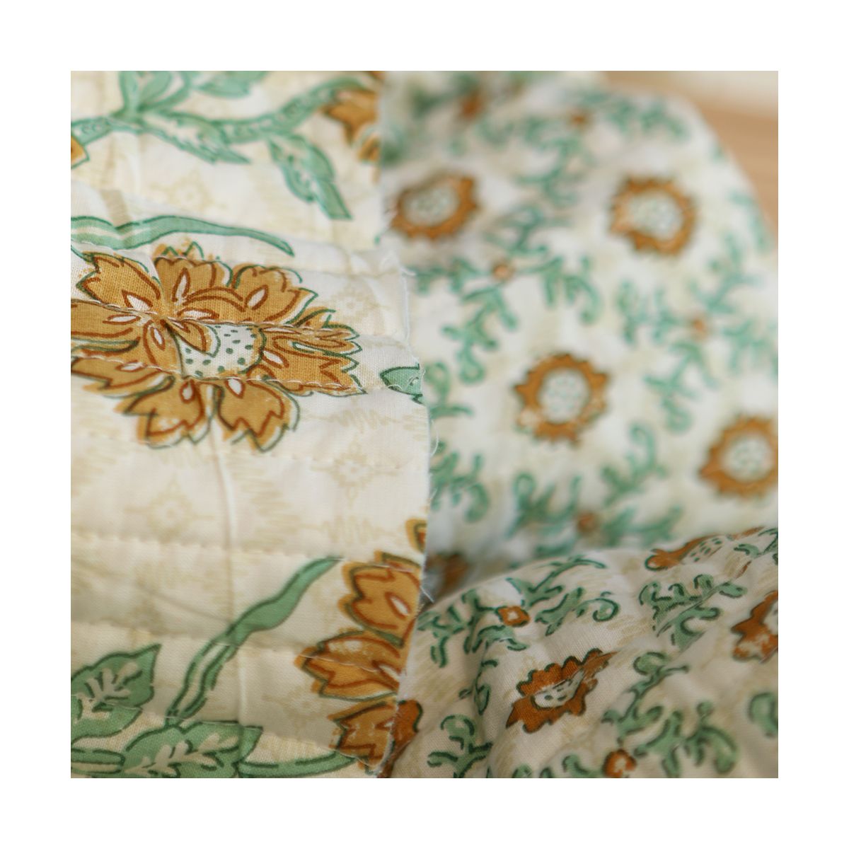 Jivan - Tissu indien matelassé double face coton hand block largeur 100cm