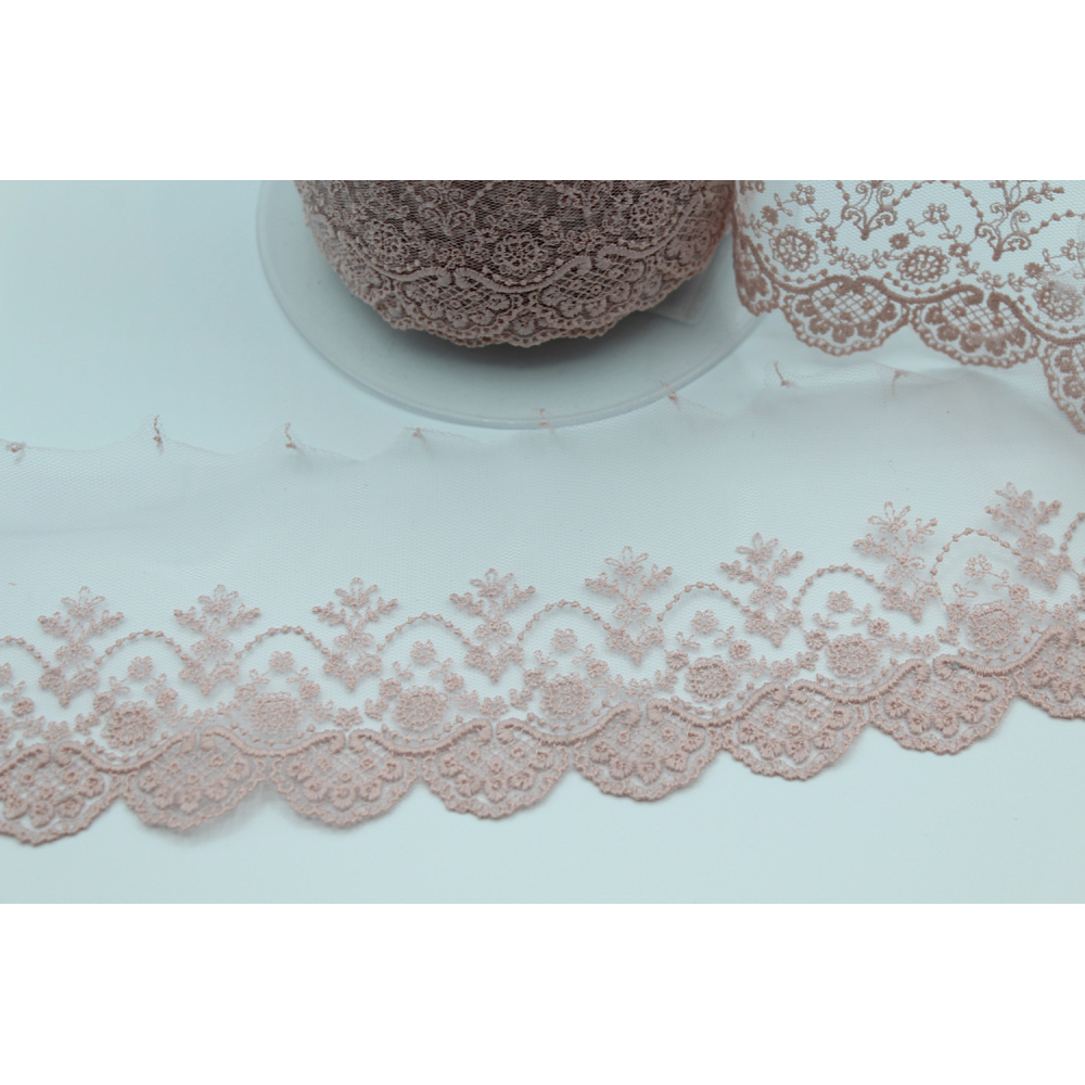 Galon dentelle tulle brodé 95mm x 1m rose poudré
