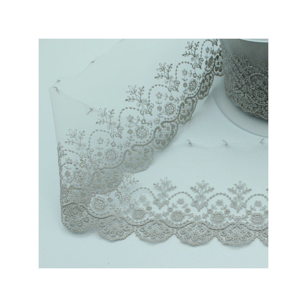 Galon dentelle tulle brodé 95mm x 1m gris clair