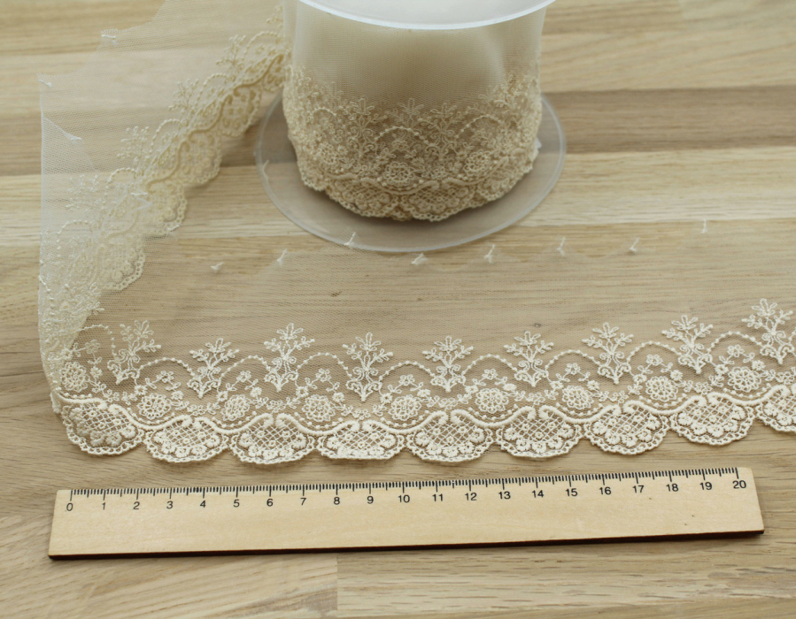 Galon dentelle tulle brodé 95mm x 1m écru