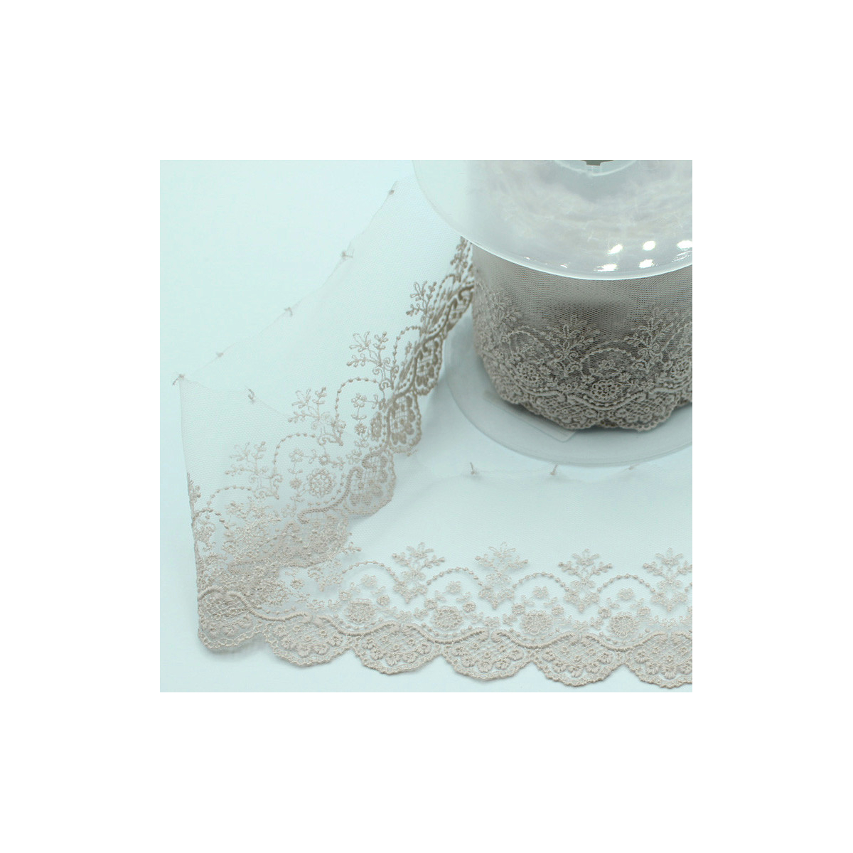Galon dentelle tulle brodé 95mm x 1m vieux rose grisé Galon dentelle tulle brodé 95mm x 1m vieux rose grisé