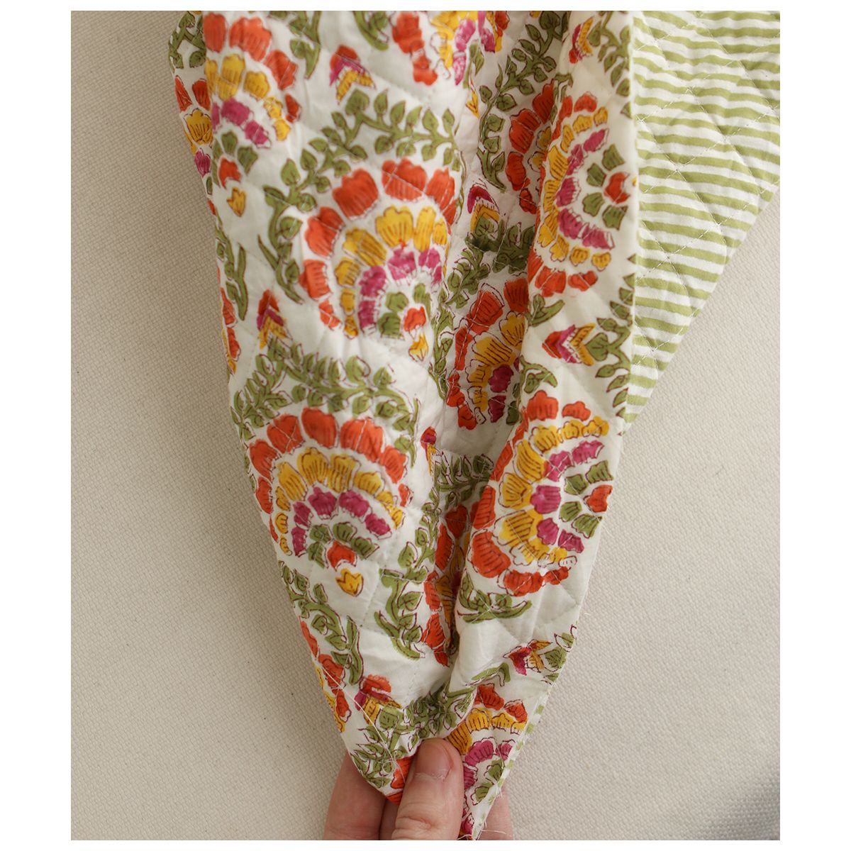 Ravi - Tissu indien matelassé double face coton hand block teal largeur 100cm