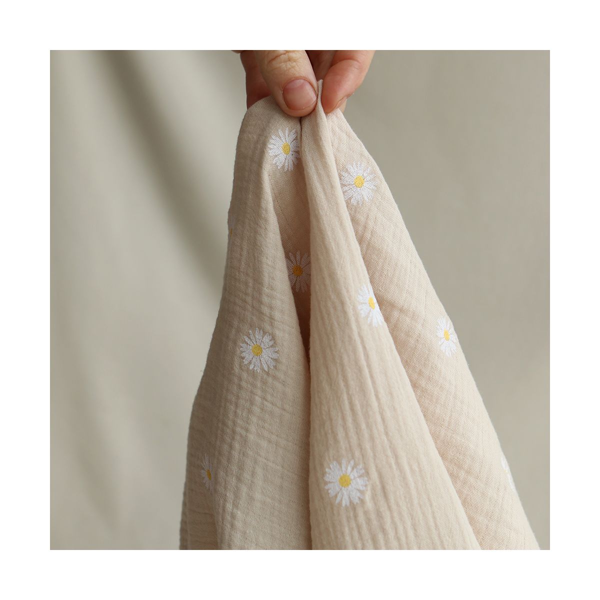 Daisy - Double gaze coton BIO motif exclusif fond crème