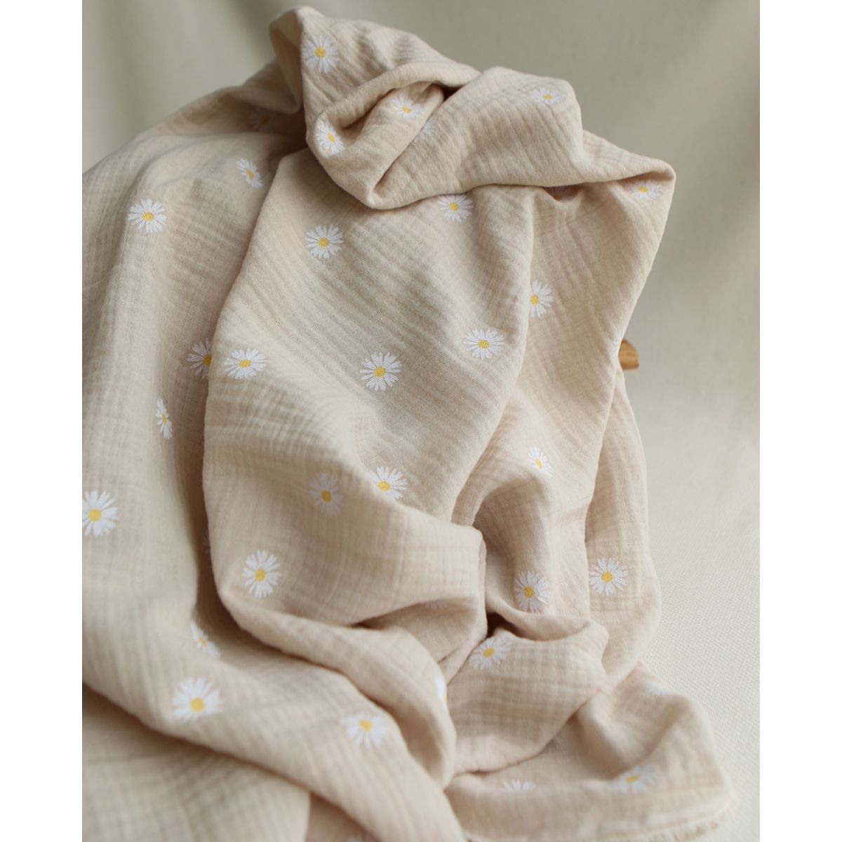 Daisy - Double gaze coton BIO motif exclusif fond crème