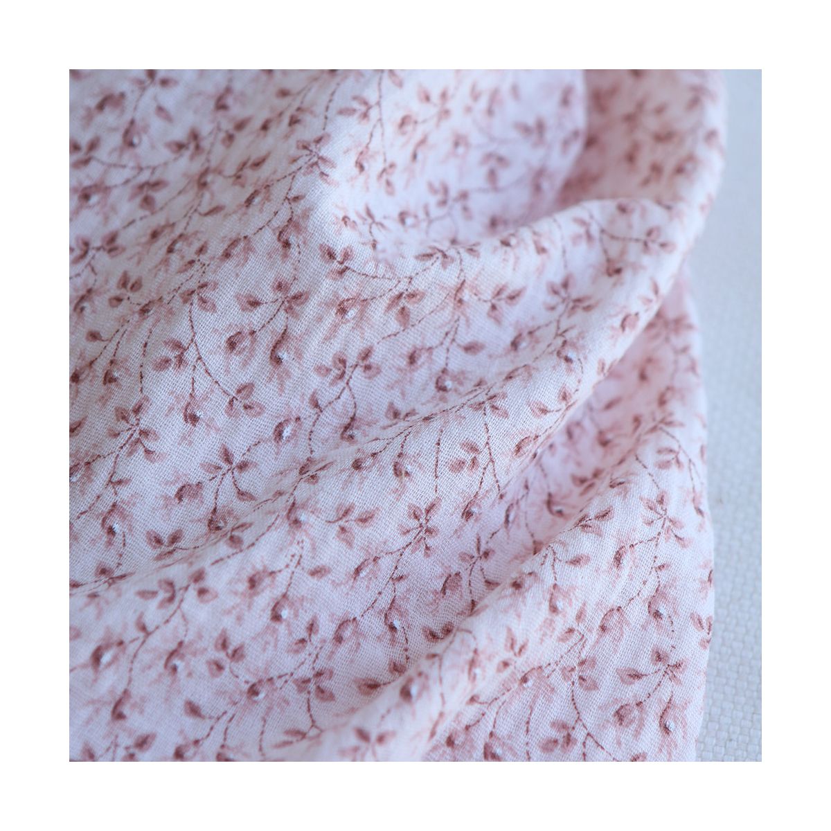 Harper - Double gaze de coton motif fleuri fond rose clair