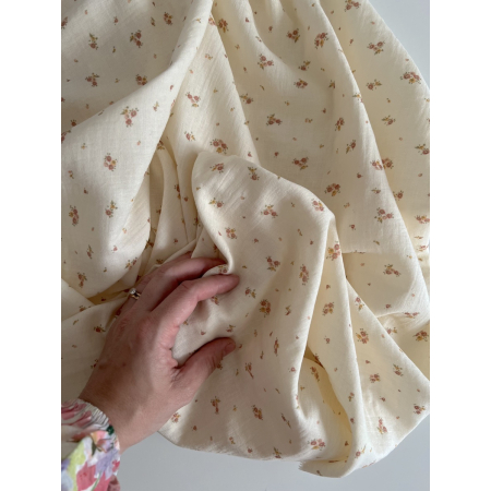 Aminata - Double gaze de coton coloris fond écru imprimé fleuri Tissus issus de l'agriculture biologique  - 2