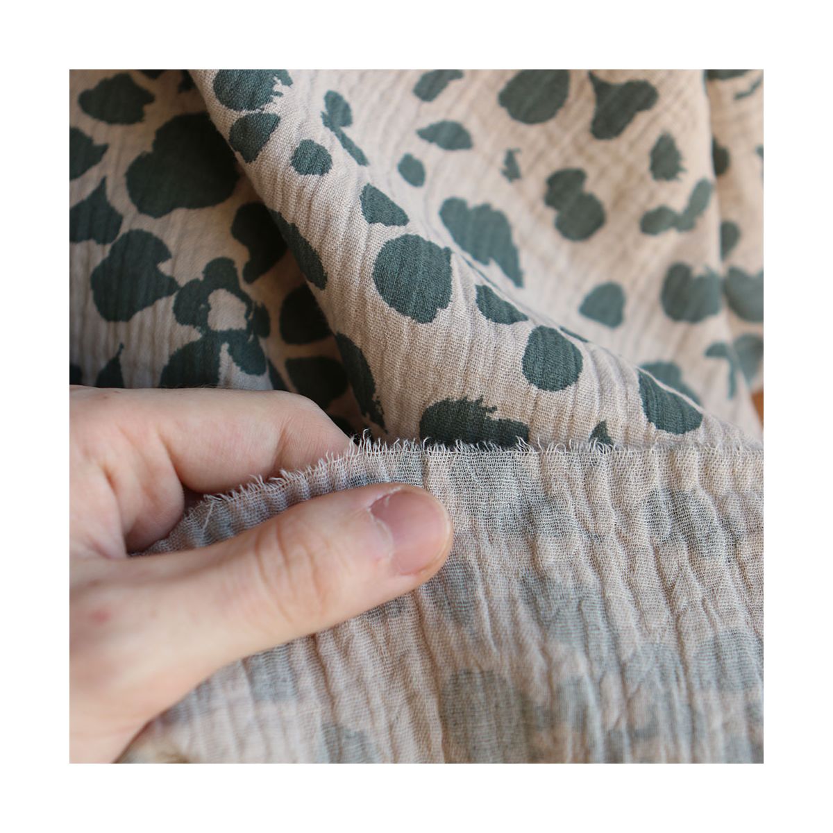 Karakulac - Double gaze de coton fond beige motif anthracite