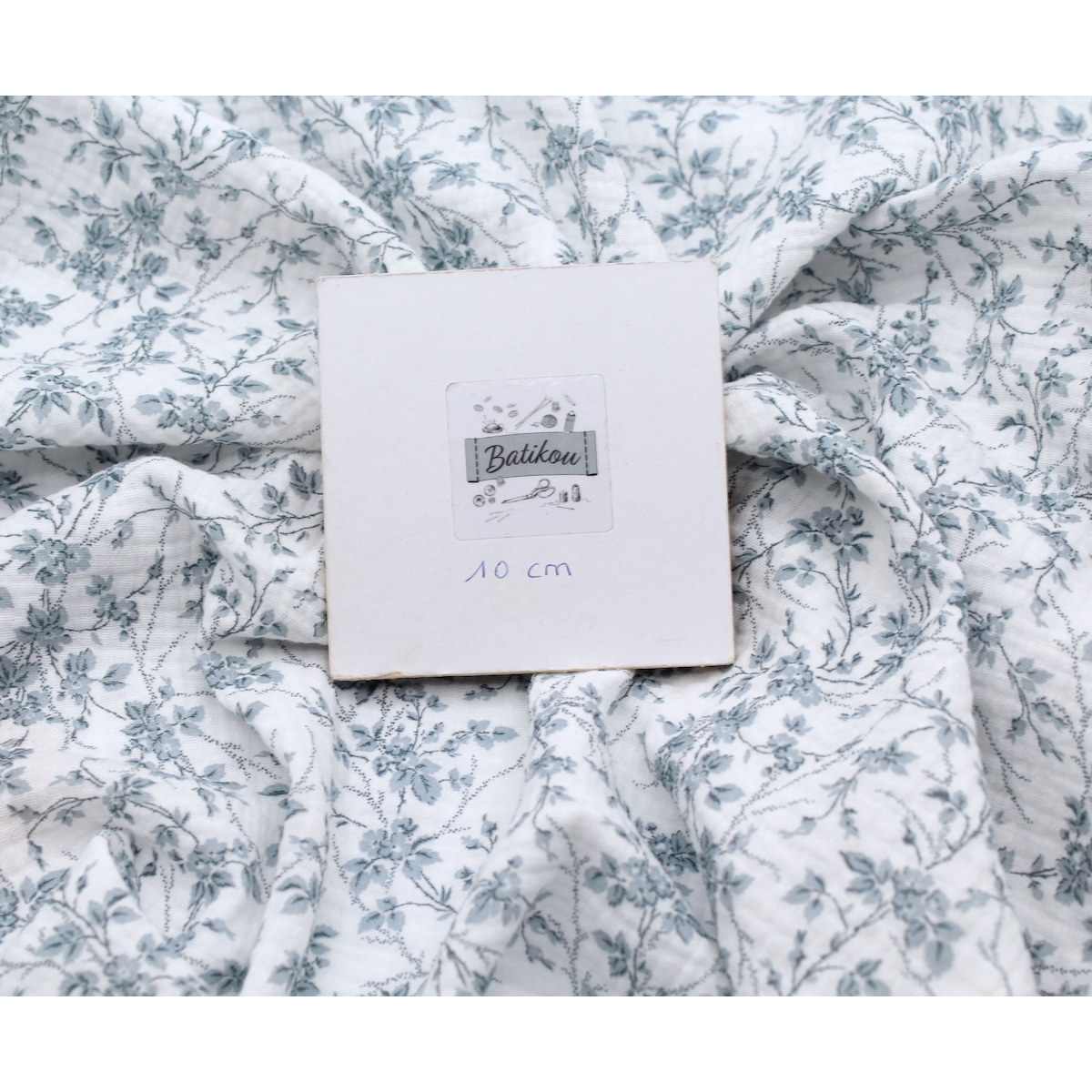 Adele - Double gaze de coton BIO motif fleuri bleu brume