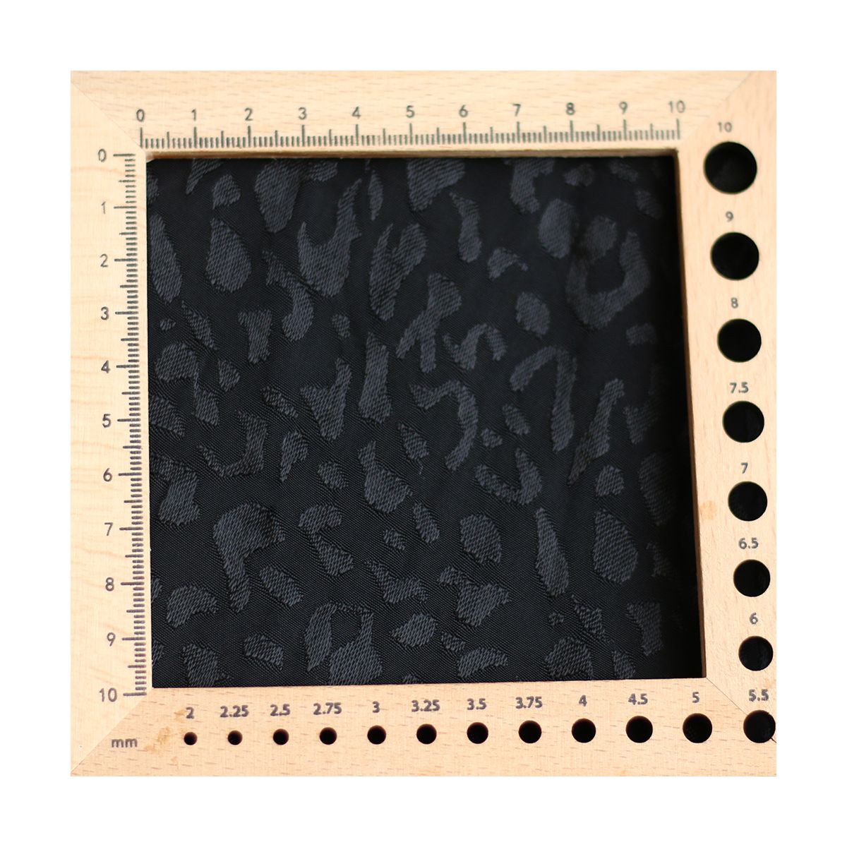 Lea - Viscose tissage jacquard graou / léopard noir