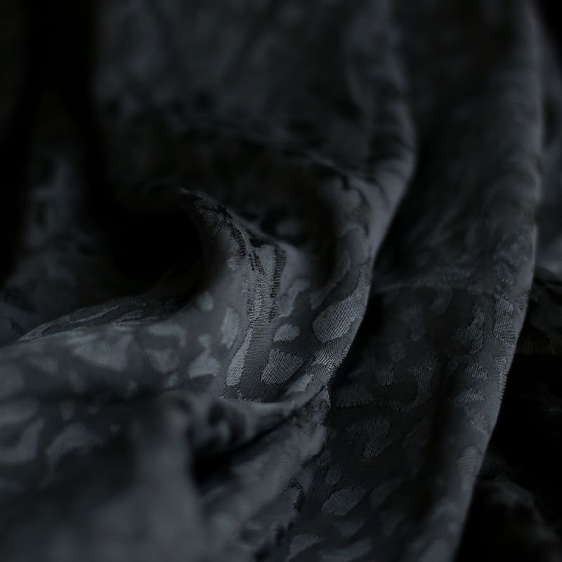 Lea - Viscose tissage jacquard graou / léopard noir