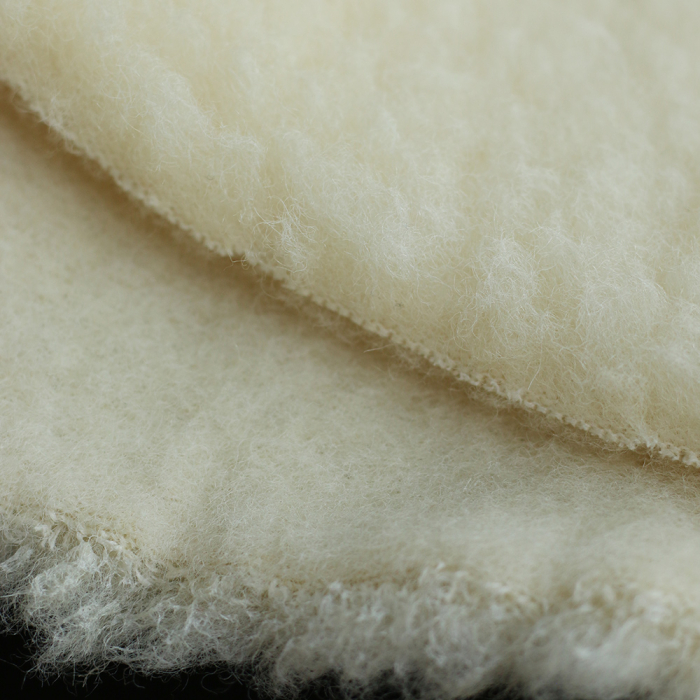 Shaun - Tissu fourrure pure laine vierge de mouton BIO tissée sur coton