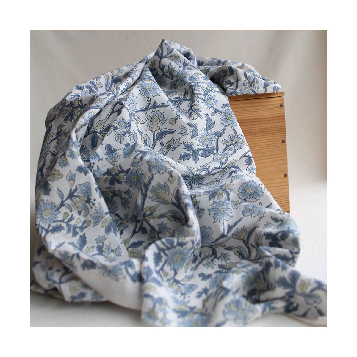 Tara - Tissu indien en coton imprimé main Hand Block