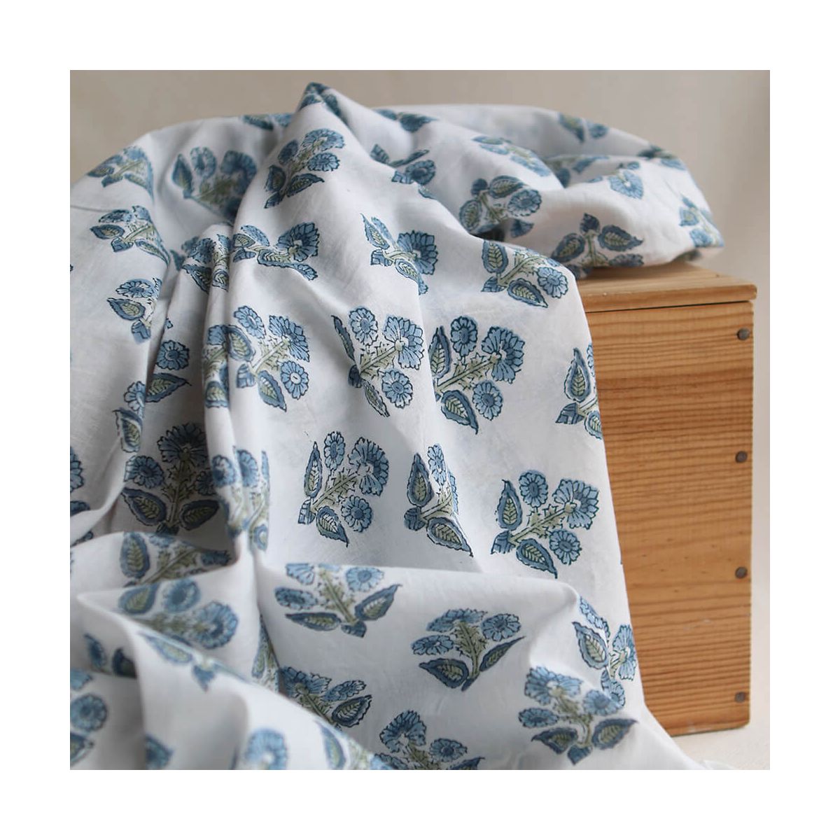 Tara B - Tissu indien en coton imprimé main Hand Block