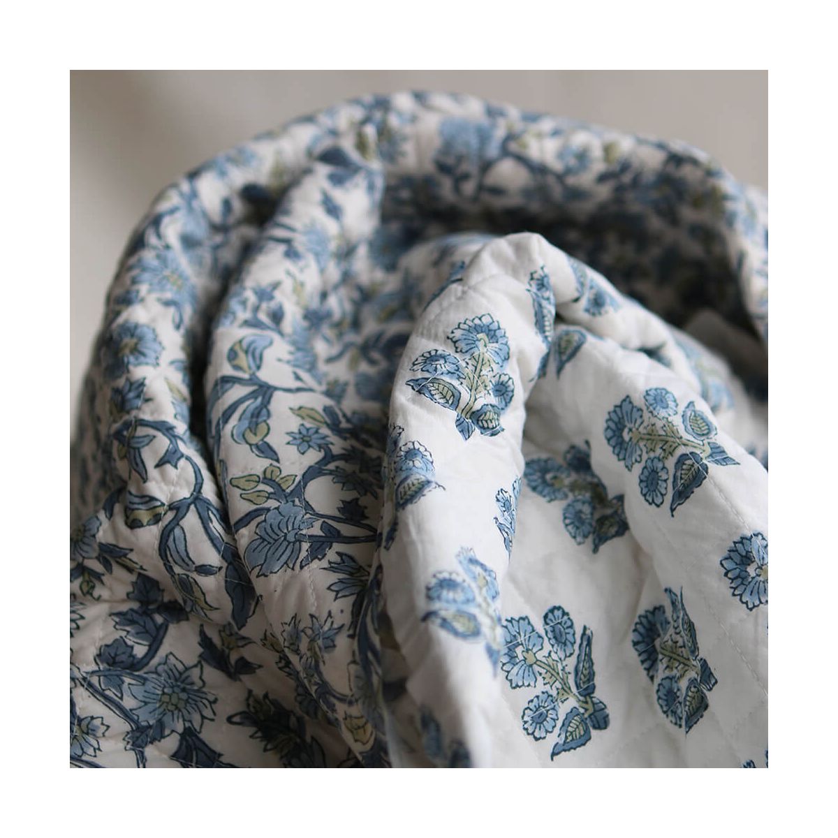 Tara - Tissu indien matelassé double face coton hand block largeur 100cm