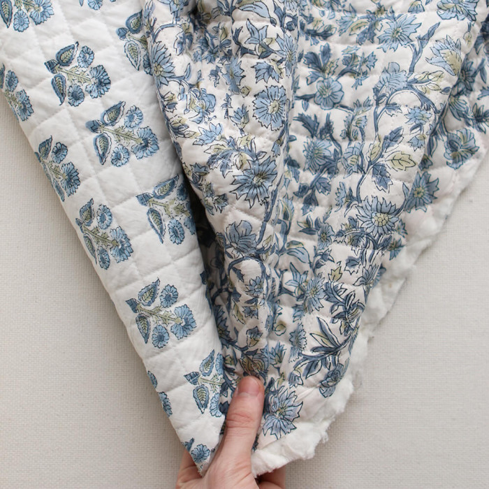 Tara - Tissu indien matelassé double face coton hand block largeur 100cm