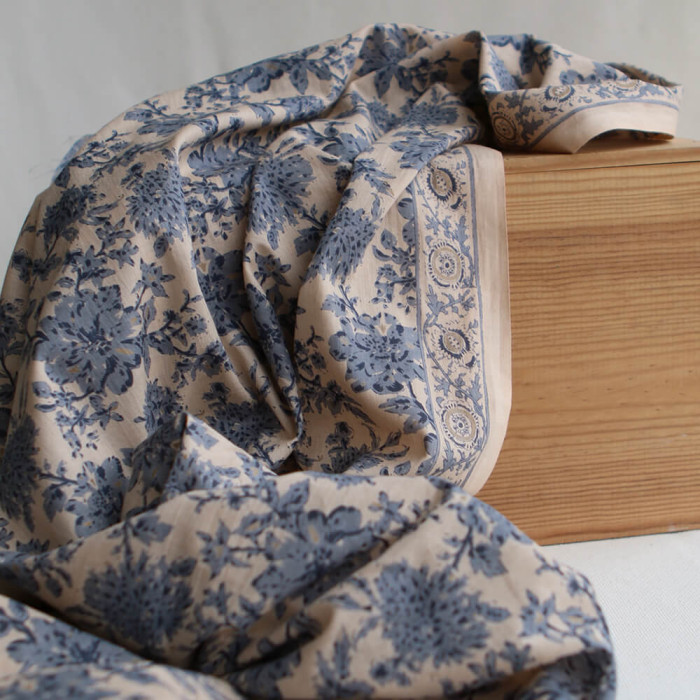 Anjali Bleu - Tissu indien en coton imprimé main Hand Block