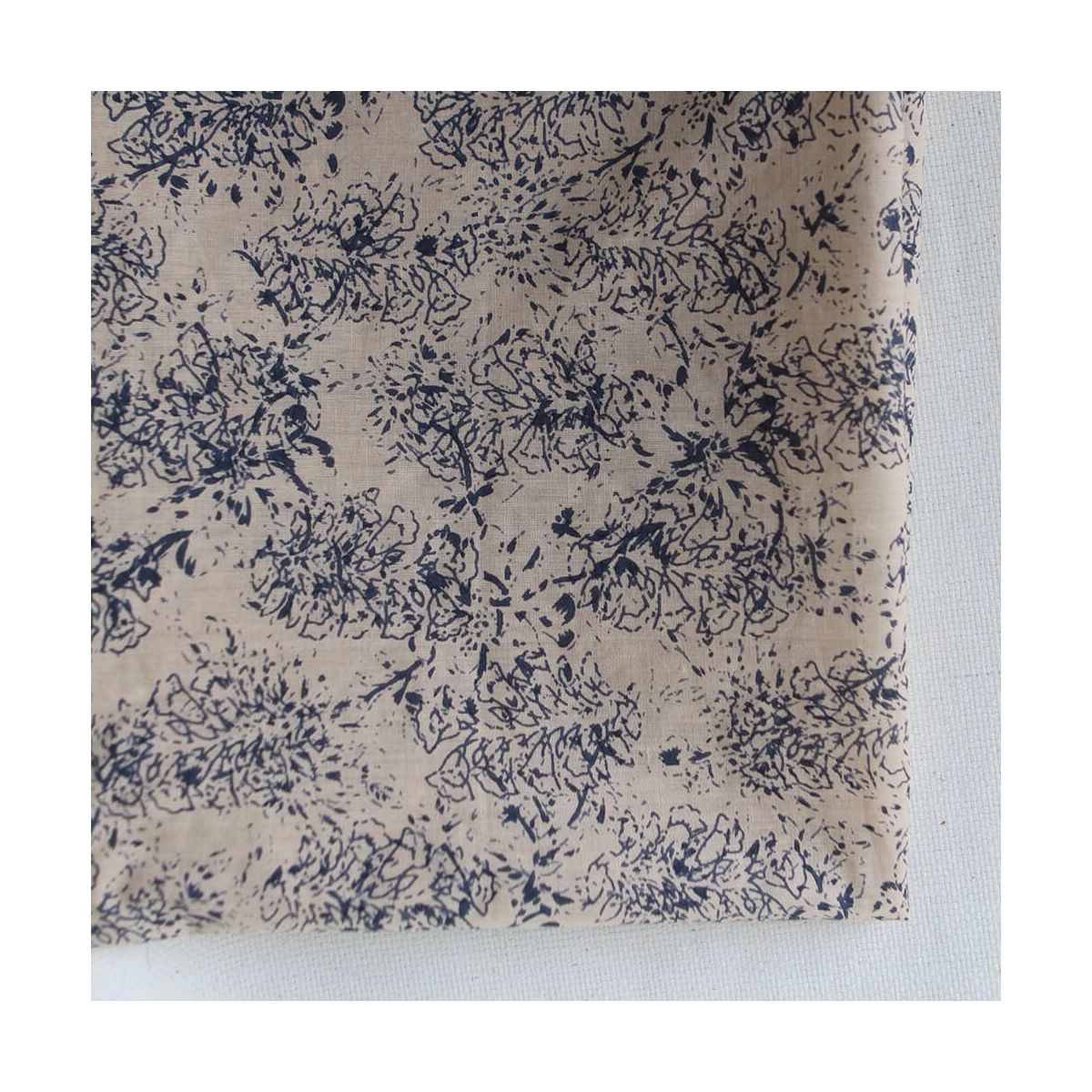 Anjali Bleu B- Tissu indien en coton imprimé main Hand Block