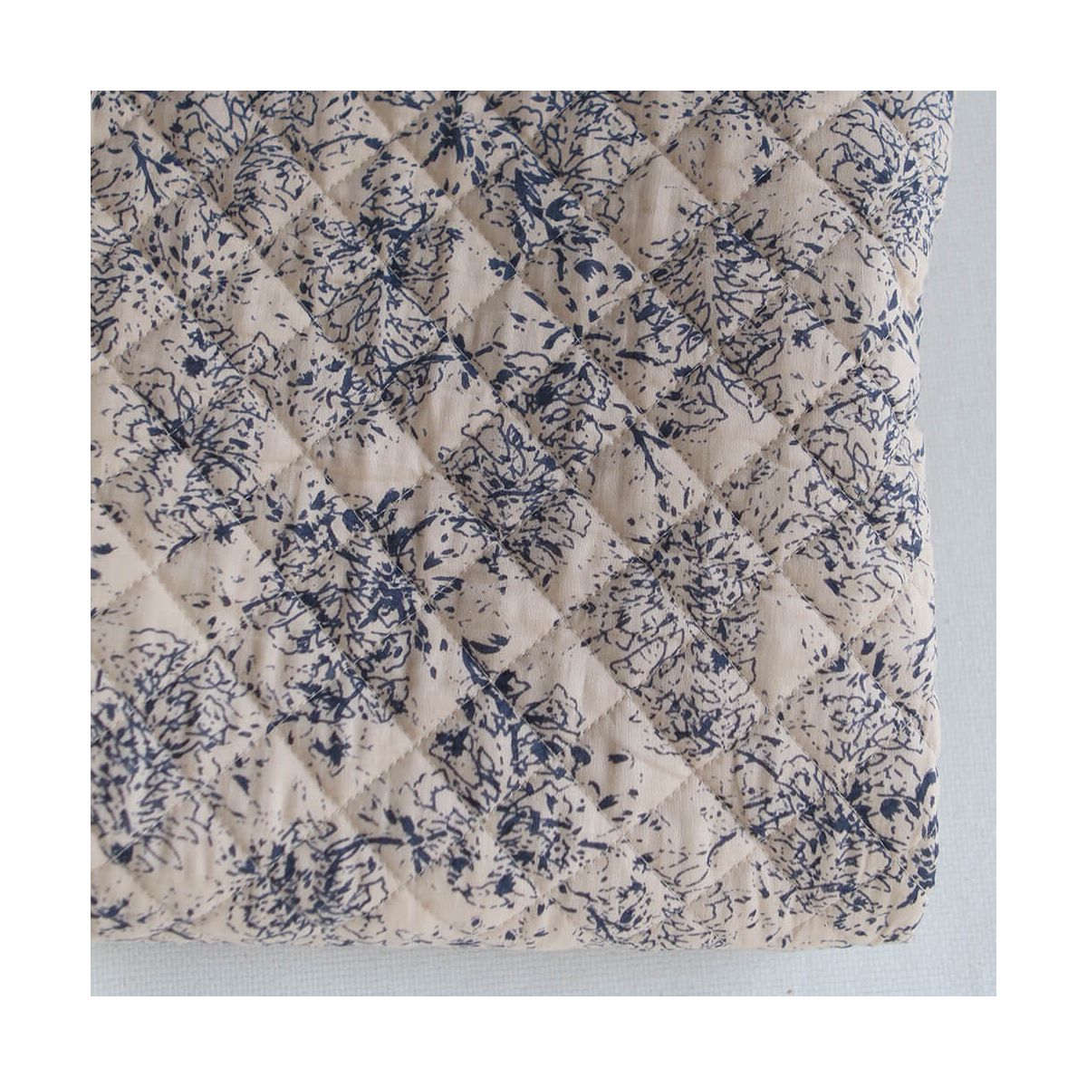 Anjali bleu - Tissu indien matelassé double face coton hand block largeur 100cm