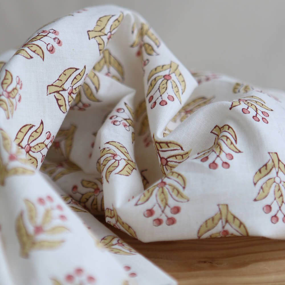 Madhavi B - Tissu indien en coton imprimé main Hand Block