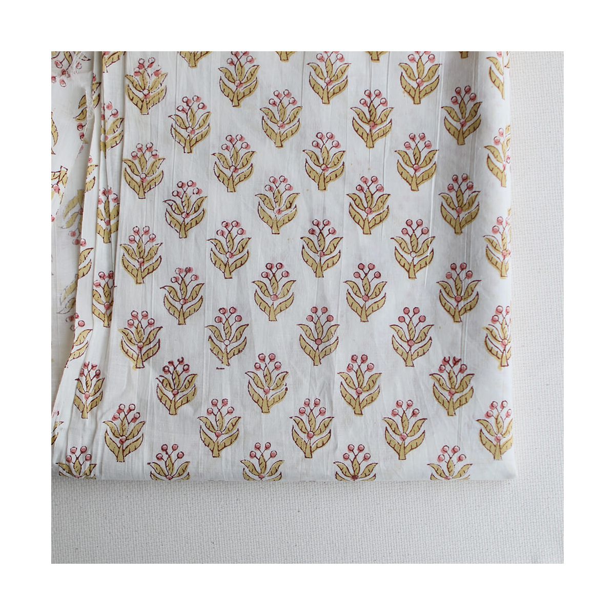 Madhavi B - Tissu indien en coton imprimé main Hand Block