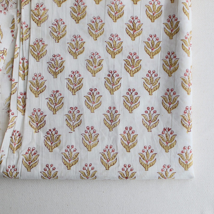 Madhavi B - Tissu indien en coton imprimé main Hand Block