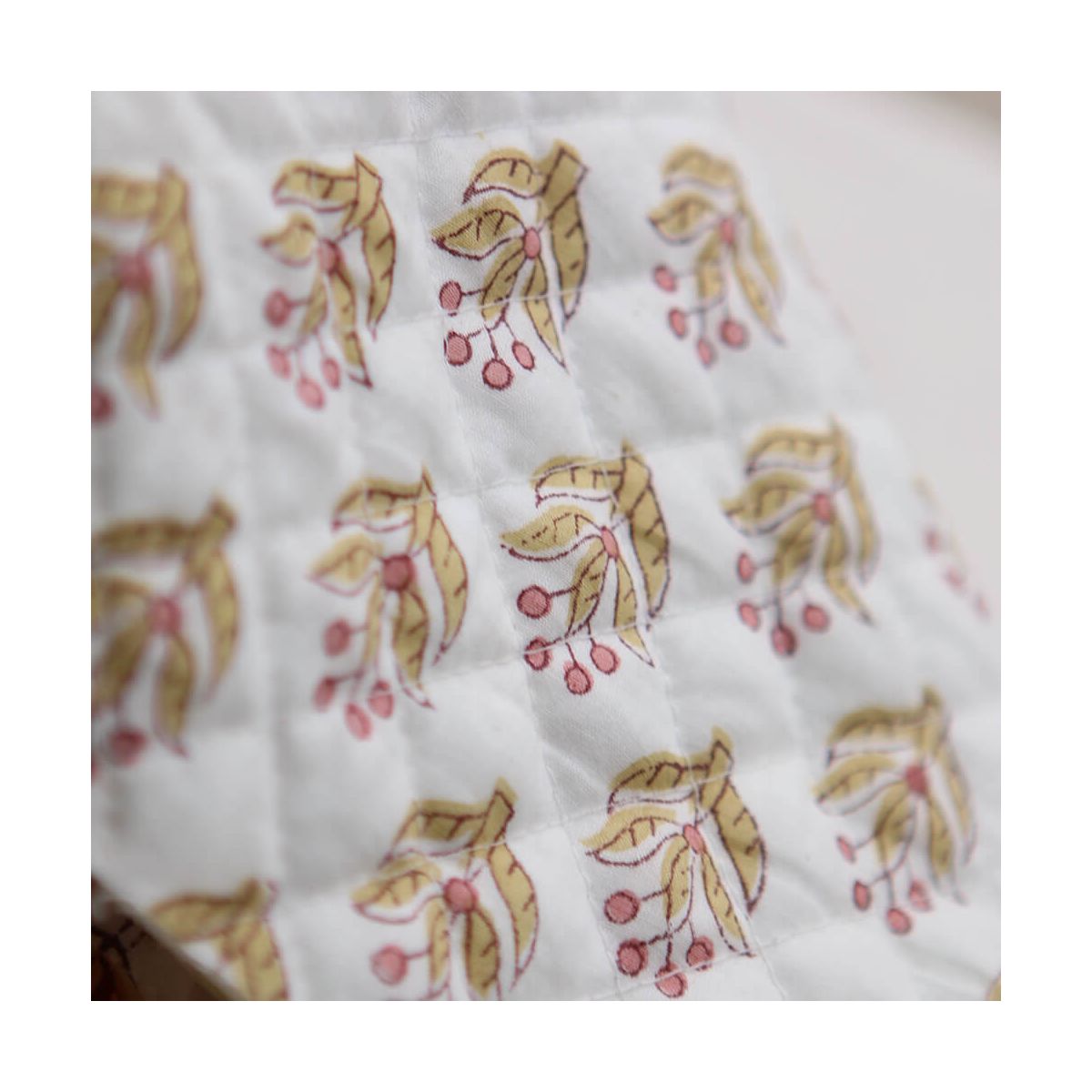 Madhavi - Tissu indien matelassé double face coton hand block largeur 100cm