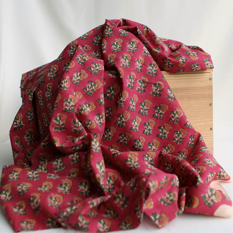 Sharmila B - Tissu indien en coton imprimé main Hand Block