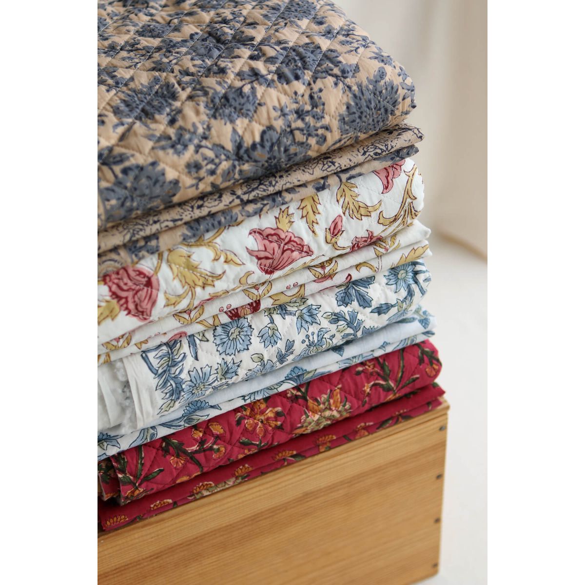 Madhavi - Tissu indien matelassé double face coton hand block largeur 100cm