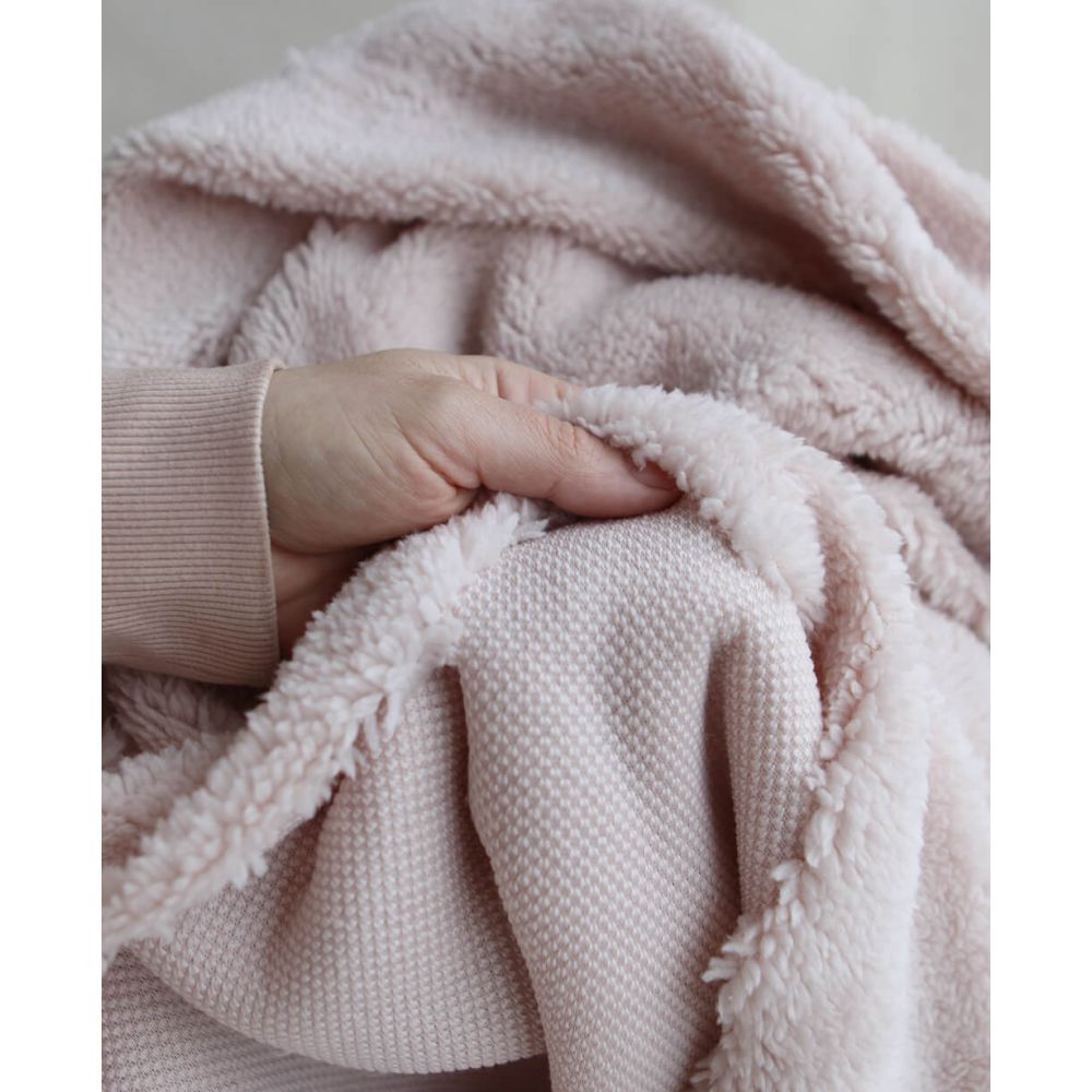 Teddy / moumoute bouclé coloris rose poudré