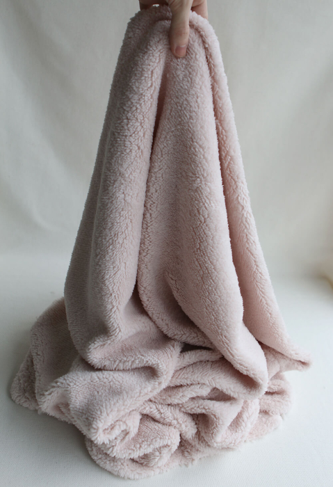 Teddy / moumoute bouclé coloris rose poudré