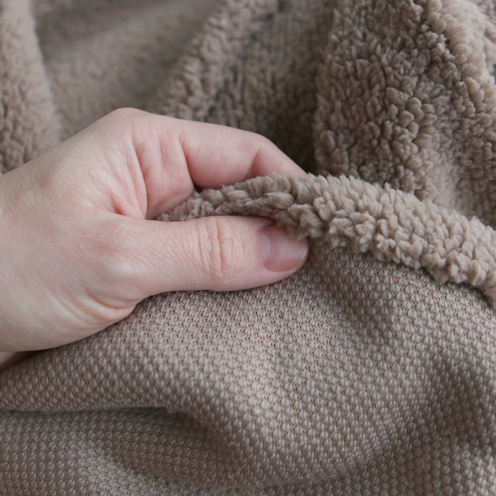 Teddy / moumoute bouclé coloris taupe