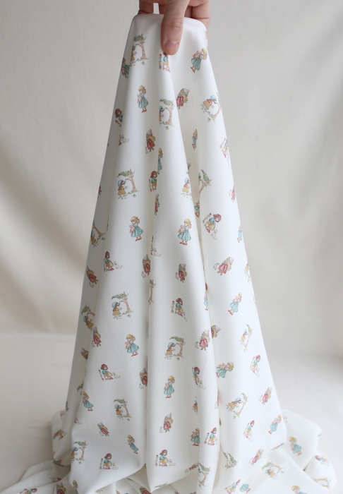 Sarah - Tissu sergé / twill de coton organique imprimé personnages