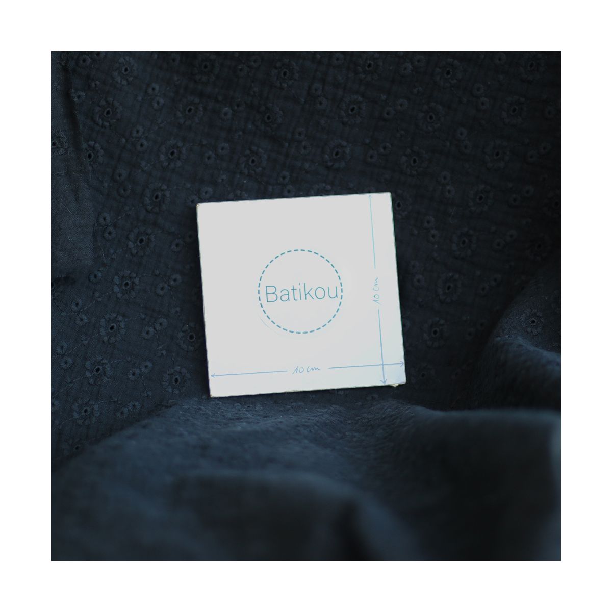 Double gaze de coton Suzy brodée coloris noir