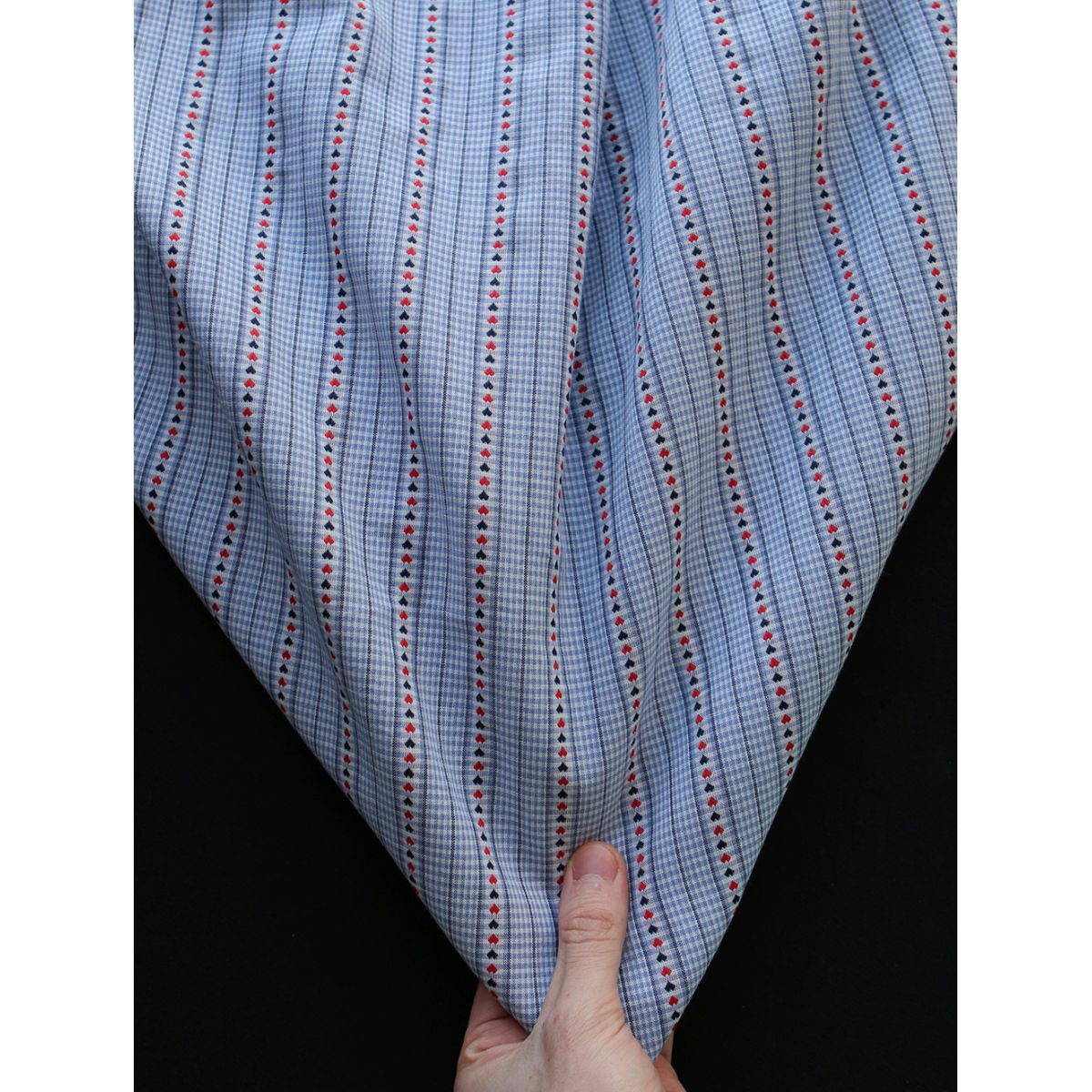 Amore - Tissu coton vichy jacquard avec rayures et petits coeurs