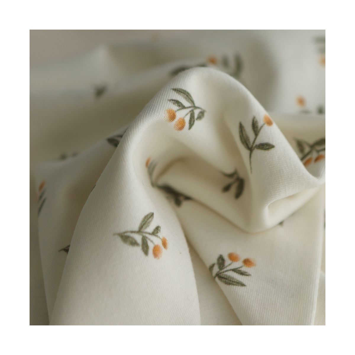 copy of Jersey coton à motif forêt ours brun