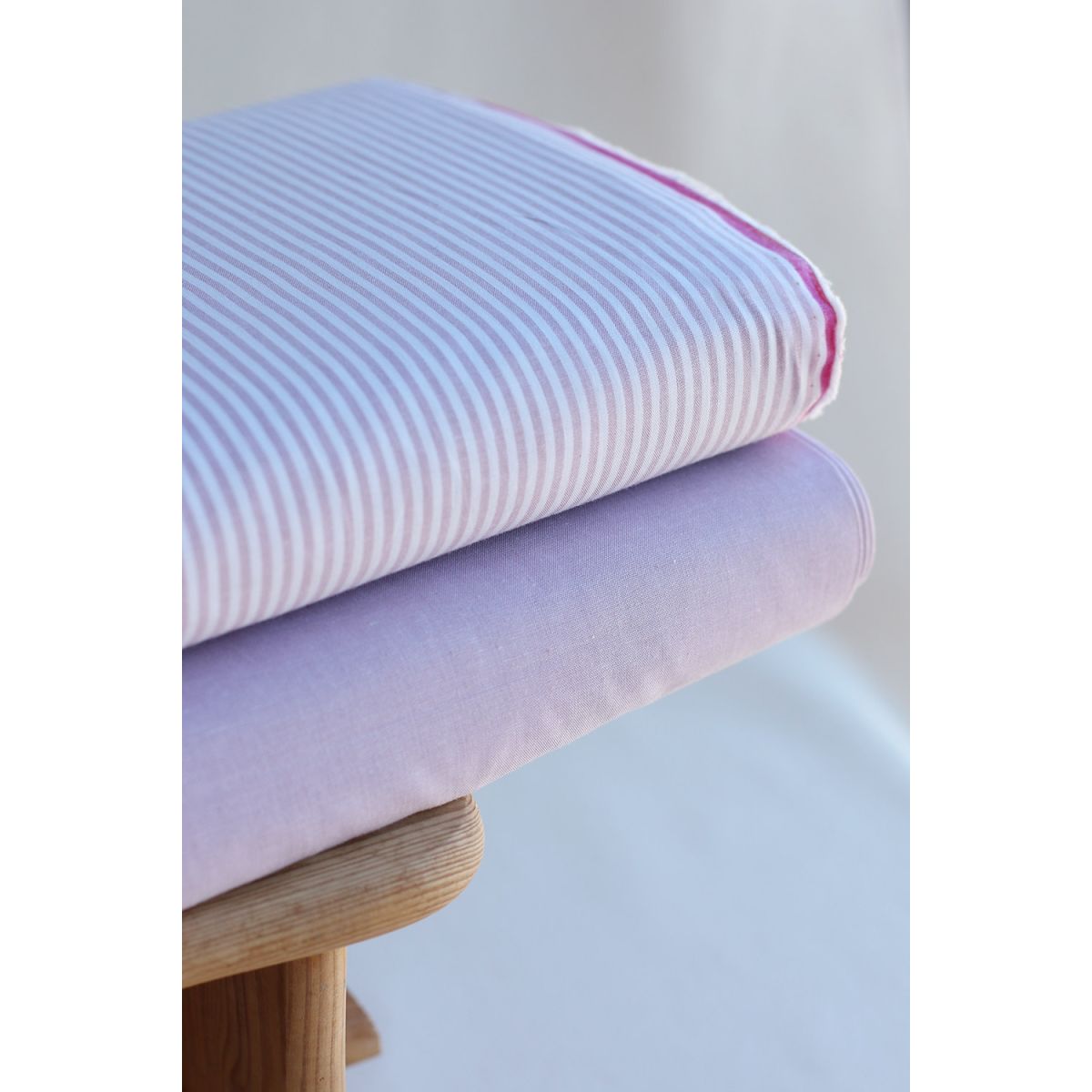 Popeline coton uni chiné effet chambray parme