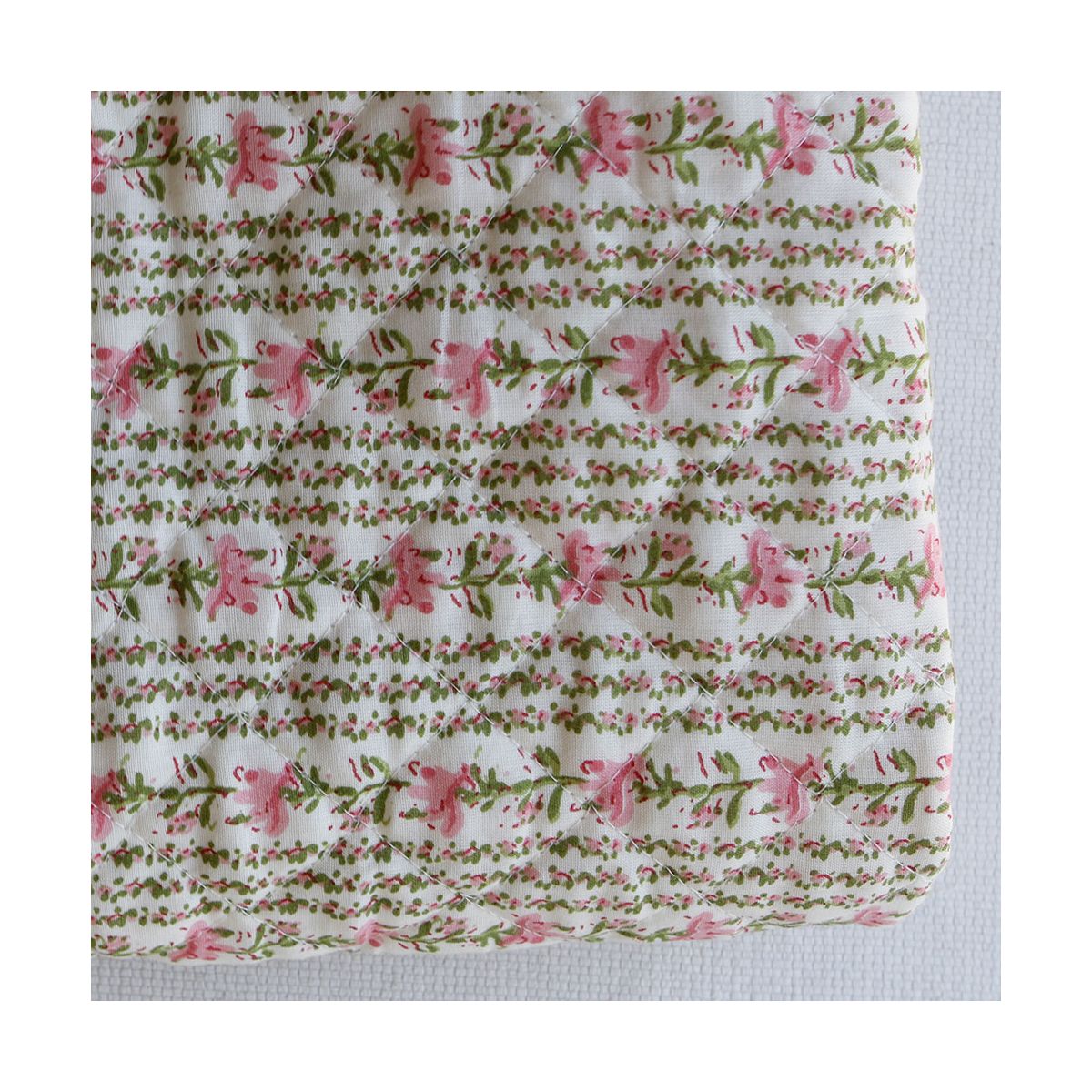 Karishma rose - Tissu indien matelassé double face coton hand block largeur 100cm