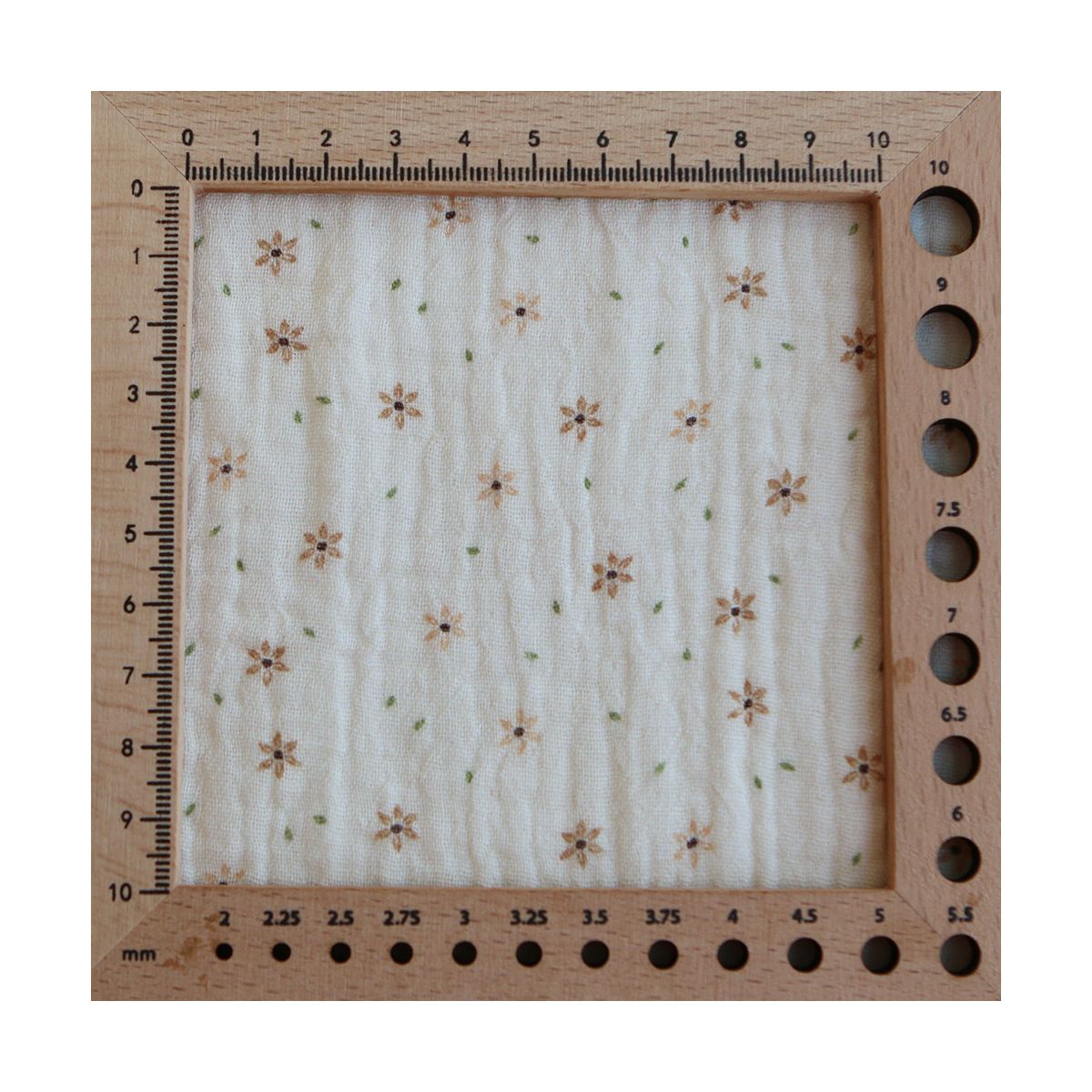 Double gaze de coton imprimé petites fleurs fond écru