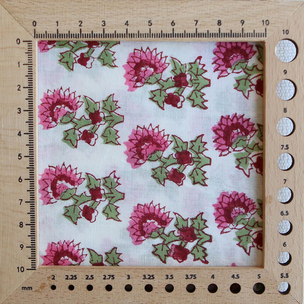 Jamila B - Tissu indien en coton imprimé main Hand Block