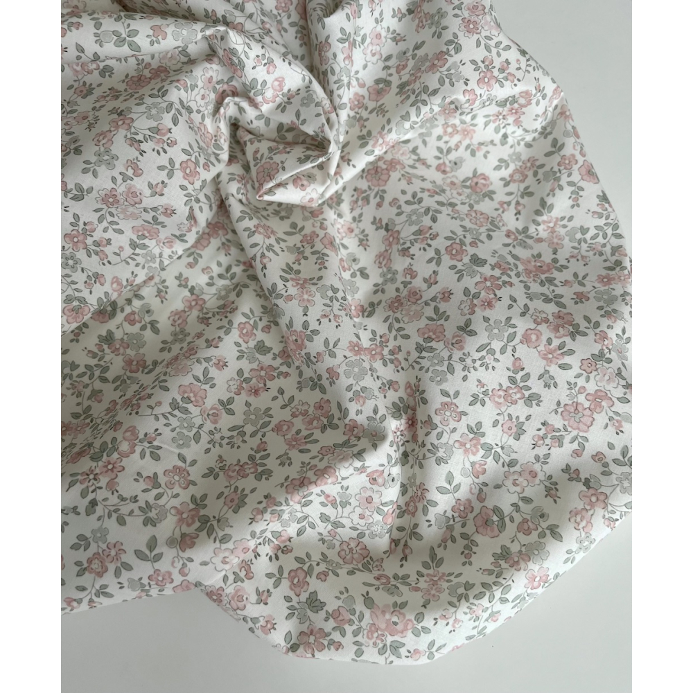 June - Popeline de coton douce BIO imprimé fleuri vert sauge et rose Tissus issus de l'agriculture biologique  - 5