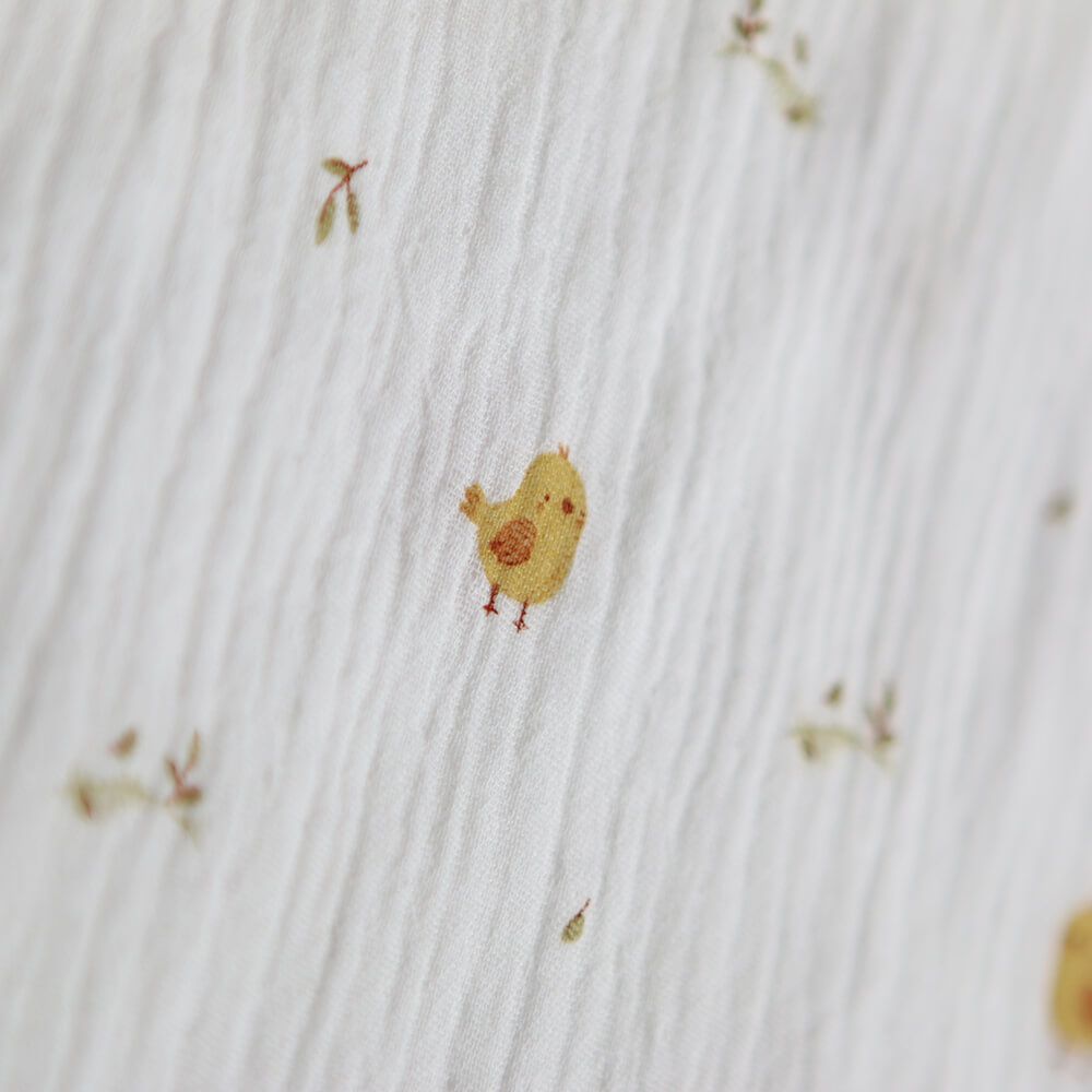Carlito - Double gaze de coton motif fond blanc motif poussin