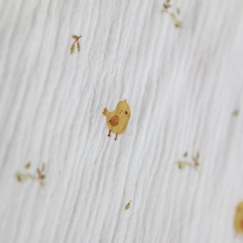 Carlito - Double gaze de coton motif fond blanc motif poussin