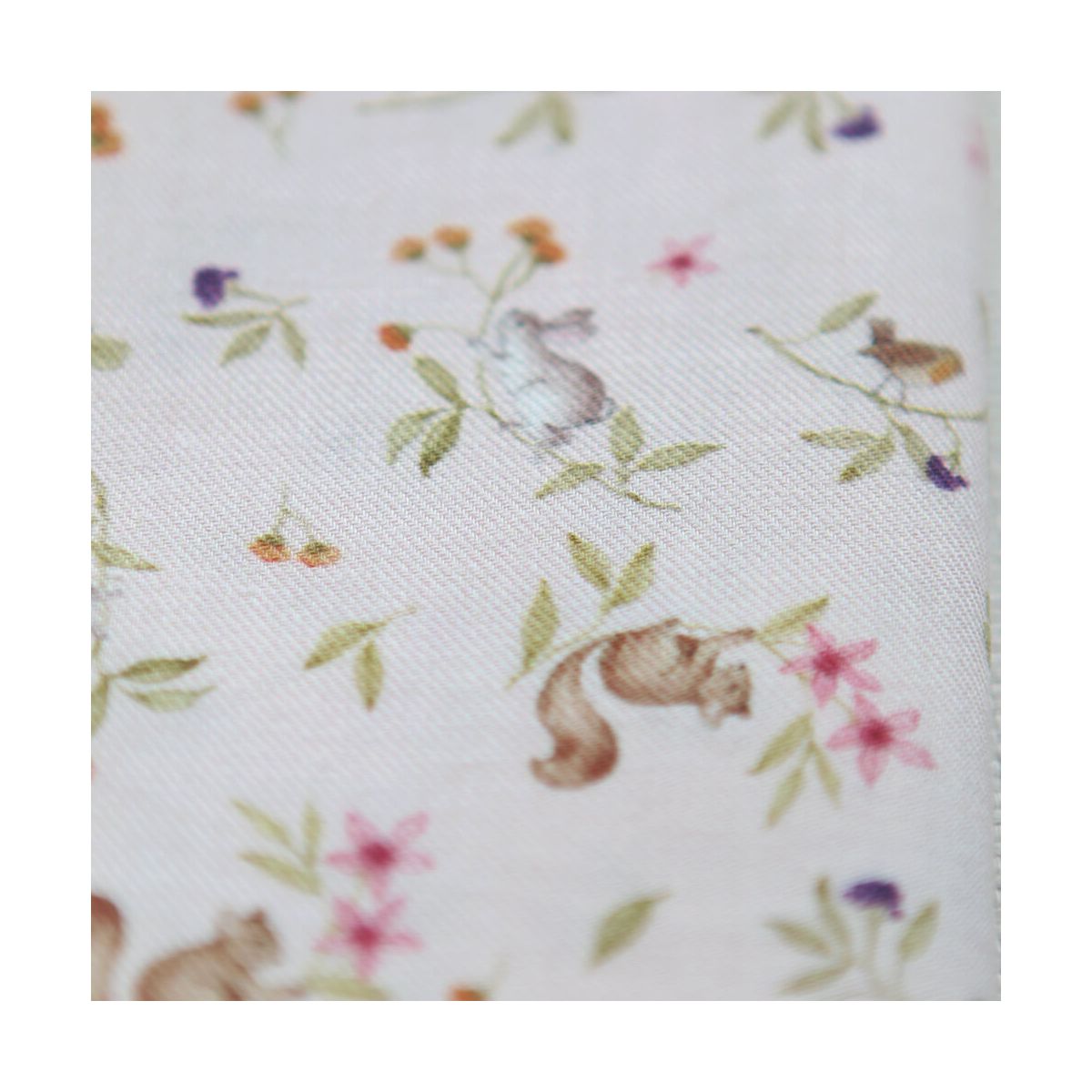 Biscotte - Tissu sergé de coton imprimé fleuri et animaux