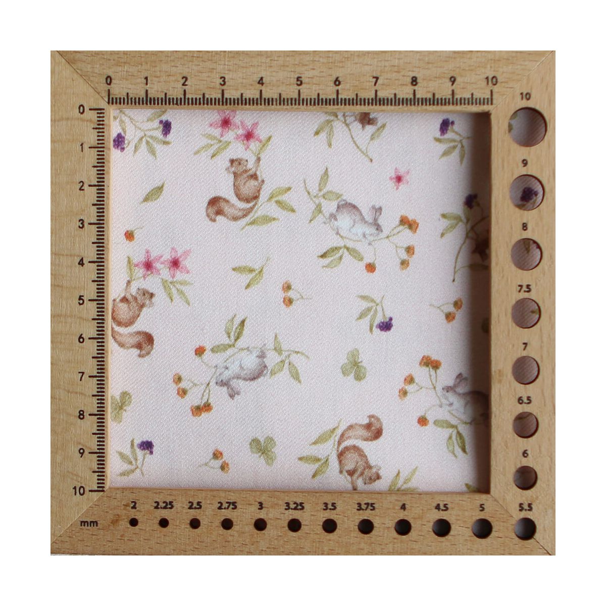 Biscotte - Tissu sergé de coton imprimé fleuri et animaux