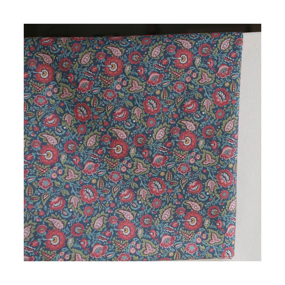 Baïa - Tissu sergé de coton organique fin imprimé fleuri