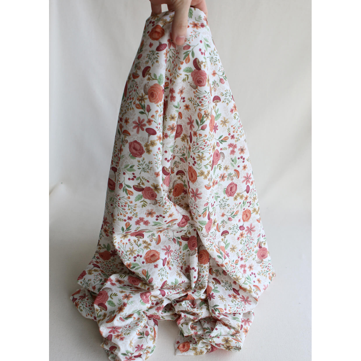 Sonic - Tissu sergé de coton imprimé fleuri champignons et hérisson