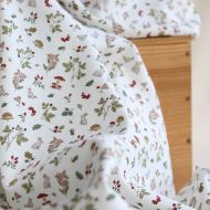 Mousse - Tissu coton texturé imprimé animaux de la forêt rouge