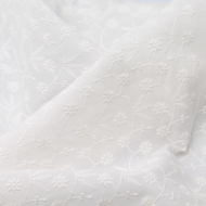 Broderie anglaise coton coloris ivoire