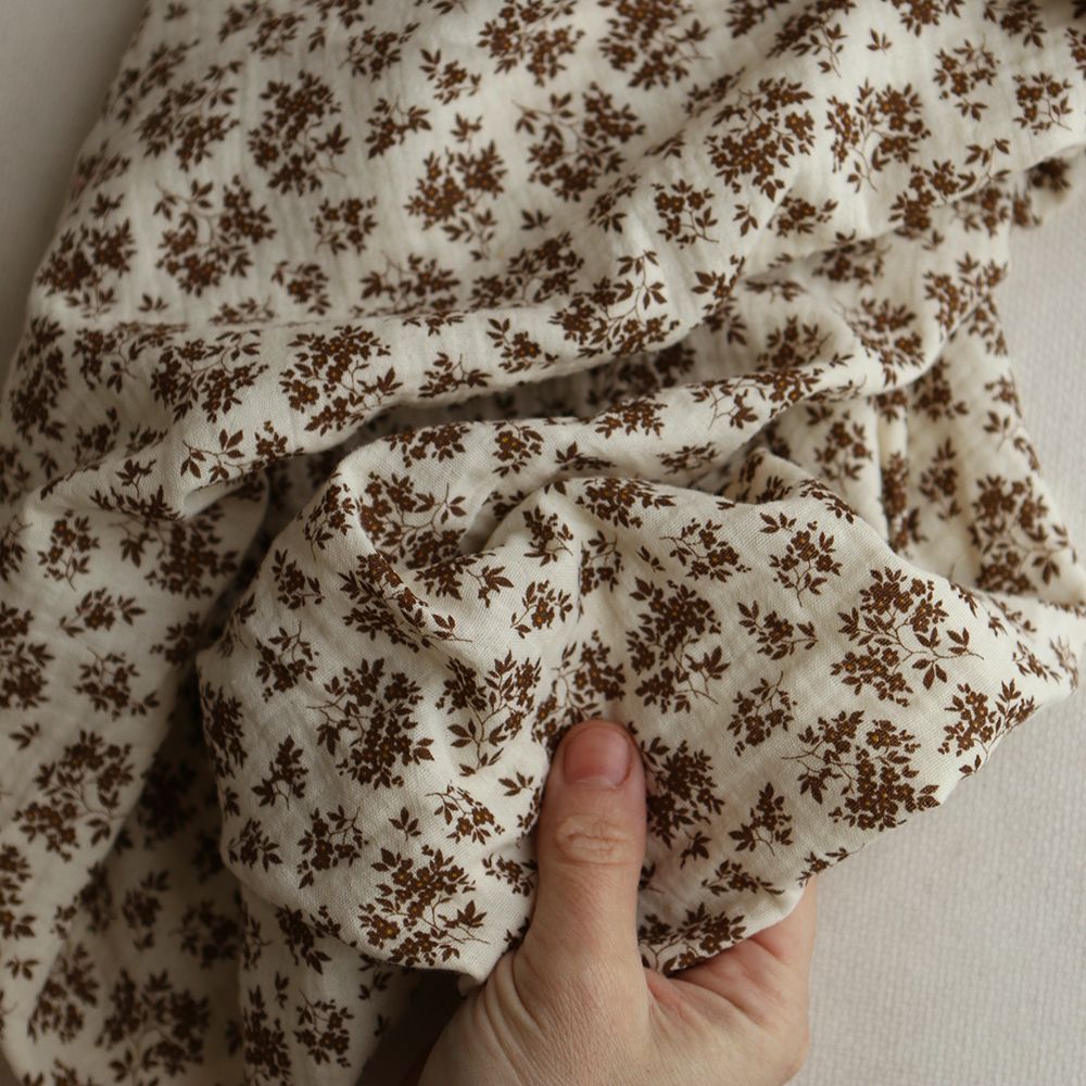 Soumeya - Double gaze coton BIO motif exclusif fond écru chocolat