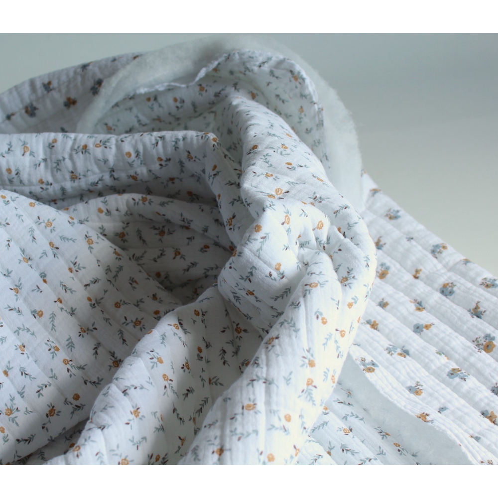 Tissu matelassé double gaze coton Janet/Hope blanc motifs fleuris